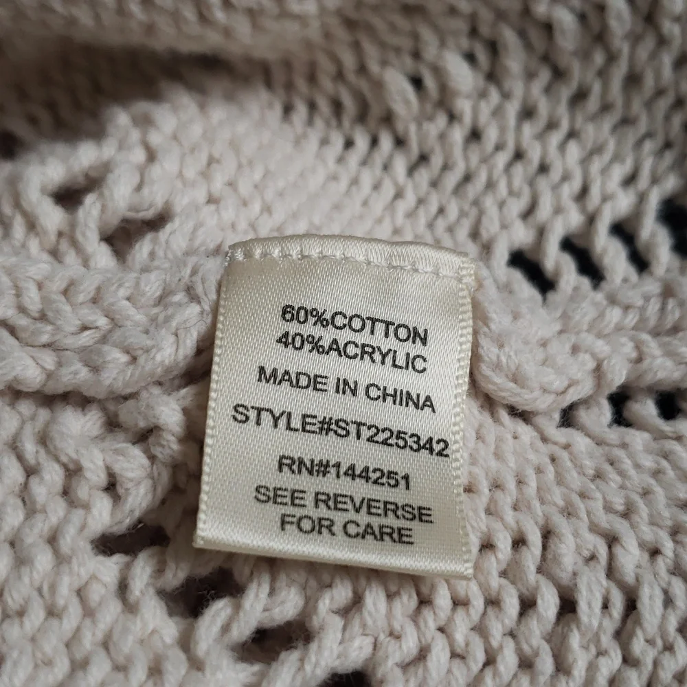 Crochet Crop Sweater - Picture 6 of 6
